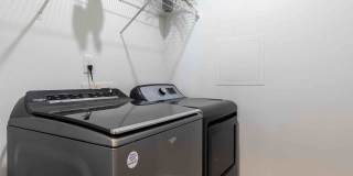 1000 West 1000 West Gallery 16