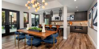 The DeMilo Gallery 22