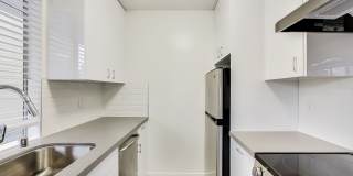 2240 LARKIN Street Gallery 4