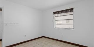 13655 NE 10th Avenue Gallery 14