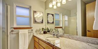 Enjoy sweeping territorial & mountain views Enjoy sweeping territorial & mountain views Gallery 10