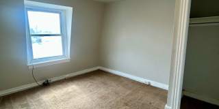 4-bedroom home in the heat of Reading! Gallery 24