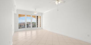 20 Orange Avenue Gallery 15