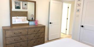 6 N Jasper Gallery 31