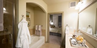 Hanover Rice Village Gallery 30