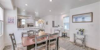 14 N Vassar Square Gallery 10