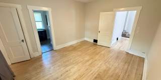 3 Bed 1 Bath in Roundtree Gallery 20