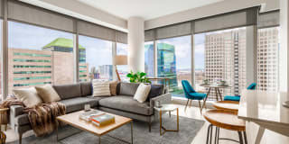 Luminary at One Light Gallery 4