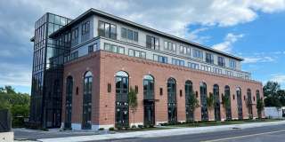 80 Bridge St Gallery 1
