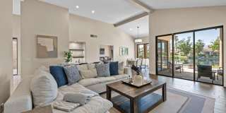 80504 Pebble Beach Gallery 11