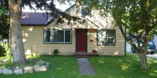 Charming Newly Remodeled 2 Bed/ 1 Bathroom Home! Gallery 1