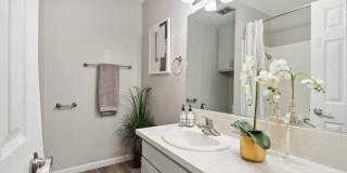 San Regis Apartments - Affordable Housing Gallery 22