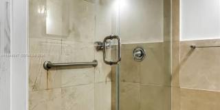 10090 Bay Harbor Ter Gallery 28