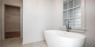 96 Sheridan Drive Gallery 24