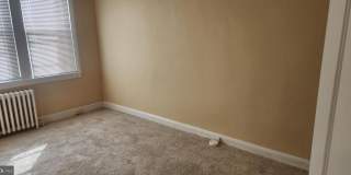2017 I ST NE #4 Gallery 5