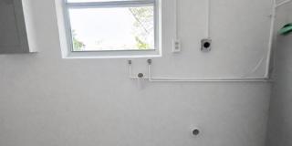 Beautifully Remodeled Lakefront Home – Move-In Ready! Gallery 19