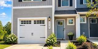 1516 39th Avenue Loop NE Gallery 1