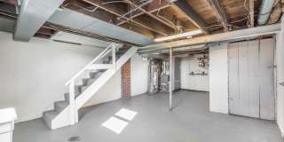 AVAILABLE JULY 1ST! ABSOLUTELY GORGEOUS & RENOVATED 2 bedroom in CASTLE SHANNON! Gallery 4