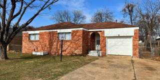 Adorable 2 Bed 1 Bath In Faith Village Gallery 1