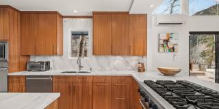 262 Eastwood Drive Gallery 19