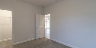 260 Rutledge Drive Gallery 14