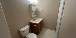 Beautiful 2 bedroom 2.5 bath town house located off Piney Green Road Gallery 13