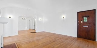 1150 Grant Ave Gallery 5
