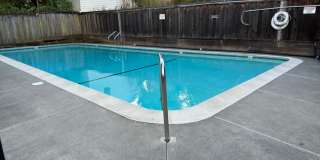 EPIC REA: 2 BR/1 BA Townhome w/ 1 Parking in Great Corte Madera Gallery 45