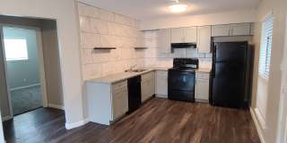 Top Location! Right in the heart of beautiful downtown Boerne! Gallery 1