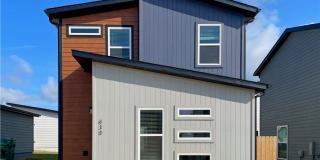 Featherston Village - Modern Living Gallery 1