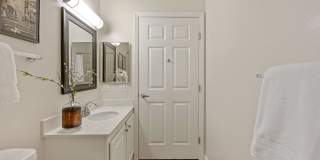 Roebling Row Gallery 67