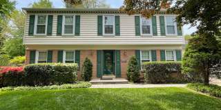 1816 MIDLOTHIAN Court Gallery 1