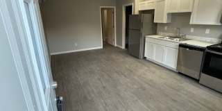 812 Brown St Gallery 3