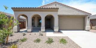 4 Bedroom + Den in Foothills at Northpointe Gallery 1
