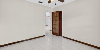 2060 Tropic Isle Gallery 45