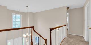 7707 LAKE GLEN Drive Gallery 31