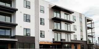 Streetcar Flats Gallery 21