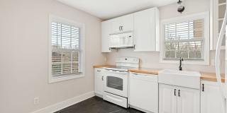 Beautiful 3 BR, 3BA Home-District 1 Schools, Walking Distance to Downtown Inman Gallery 15