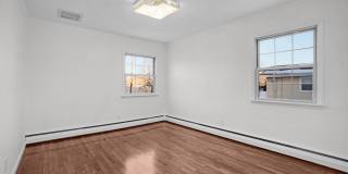 22 Marshall Lane Gallery 1