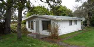 Cozy 2bd 1ba Beach Cabin Gallery 1