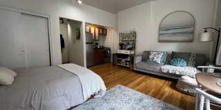 208 East 32nd Street Gallery 3