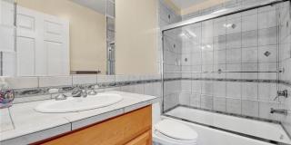5084 Campo Road Gallery 10