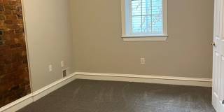 Spacious 4 Bedroom House in Southside Flats! Gallery 12