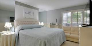The American Riviera Living at El Escorial Villas Gallery 18