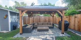 611 Brunswick Gallery 44