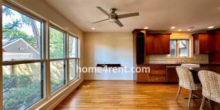 Charming Dutch Colonial in Brookside w/ an Updated Kitchen, Wood Floors, Fenced Yard and a Finished Third Floor! Gallery 22