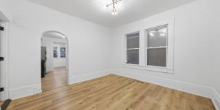 1415 North Maplewood Ave. Gallery 7