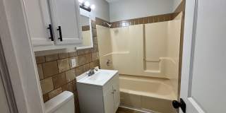 Coming Soon! Beautiful 3 Bedroom 1 Bath home with a 4+ Car Garage! Gallery 9