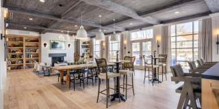 The Anchorage Gallery 15