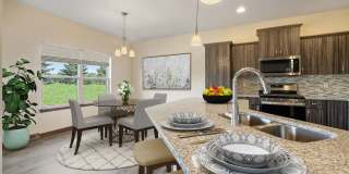 3 Bedroom / 2.5 Bathroom / Townhouse Gallery 1